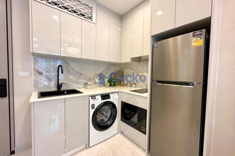 Condo in Pattaya, Thailand, 1 bedroom  № 195805 - photo 6