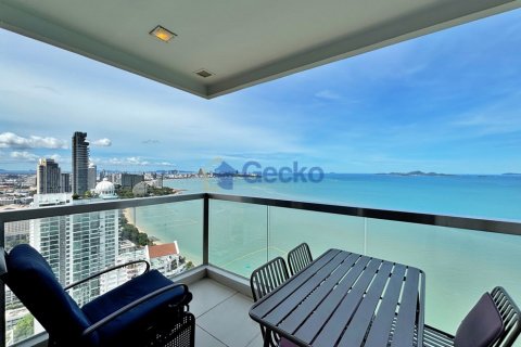 Condo in Pattaya, Thailand, 3 bedrooms  № 195804