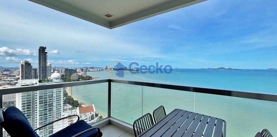 Condo in Pattaya, Thailand, 3 bedrooms  № 195804