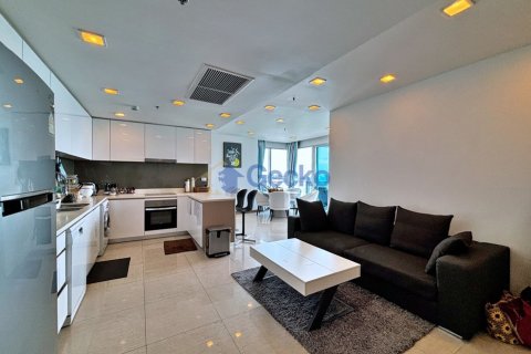 Condo in Pattaya, Thailand, 3 bedrooms  № 195804 - photo 3