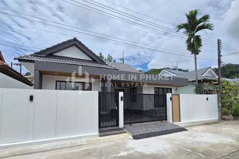 Maison à Kathu, Thaïlande 3 chambres № 146648 - photo 1