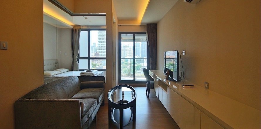 Studio dans le Condo à Watthana, Bangkok, Thaïlande  № 150289