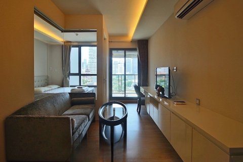 Studio dans le Condo à Watthana, Bangkok, Thaïlande  № 150289 - photo 6