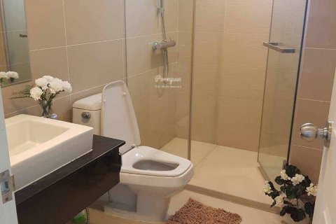 Кондоминиум с 2 спальнями в Хуай Кванге, Бангкок, Таиланд № 142304 - фото 6