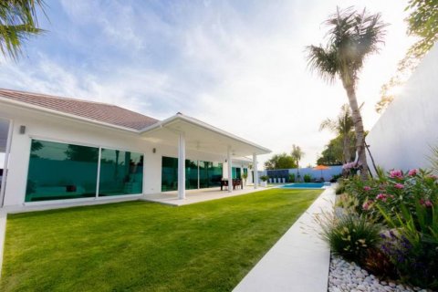 Вилла в Хуа Хине, Таиланд с 3 спальнями  № 134494 - фото 4