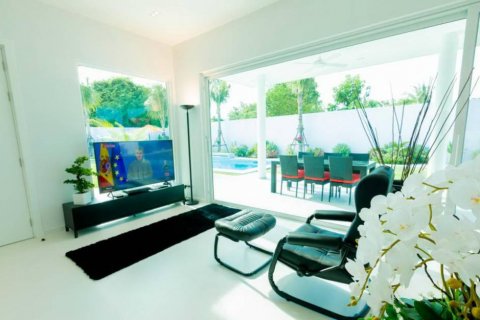 Вилла в Хуа Хине, Таиланд с 3 спальнями  № 134489 - фото 5