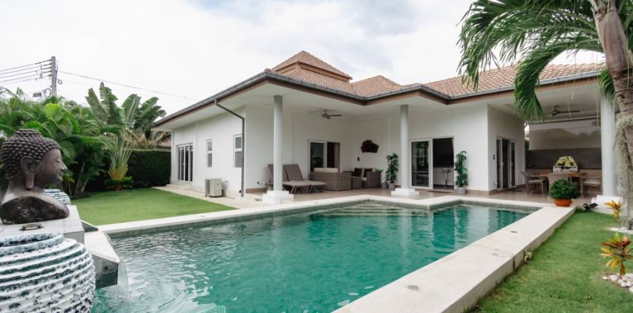 Villa in Hua Hin, Thailand 4 bedrooms № 134490