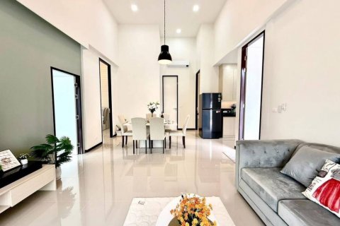 Дом в Паттайе, Таиланд с 3 спальнями  № 134493 - фото 2