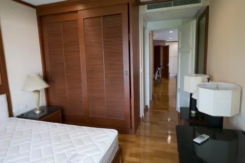 Кондоминиум с 2 спальнями в Ваттхане, Бангкок, Таиланд № 140301 - фото 7