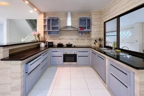 Дом в Паттайе, Таиланд с 4 спальнями  № 136623 - фото 5