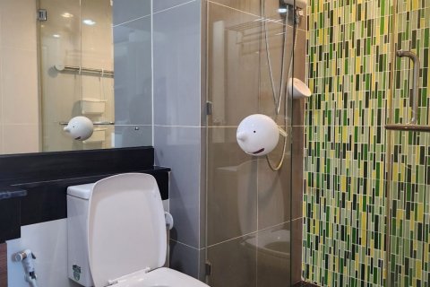 Condo in Phaya Thai, Bangkok, Thailand, 2 bedrooms № 136625 - photo 2