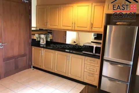 Condominio de 2 dormitorios en Pattaya, Tailandia № 213445 - foto 4