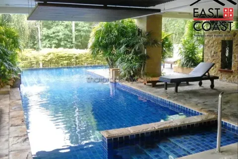 Condominio de 2 dormitorios en Pattaya, Tailandia № 213445 - foto 12