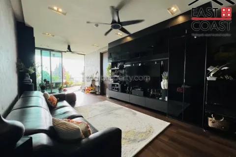 Condominio de 2 dormitorios en Pattaya, Tailandia № 213450 - foto 2