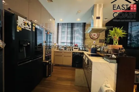 Condominio de 2 dormitorios en Pattaya, Tailandia № 213450 - foto 6