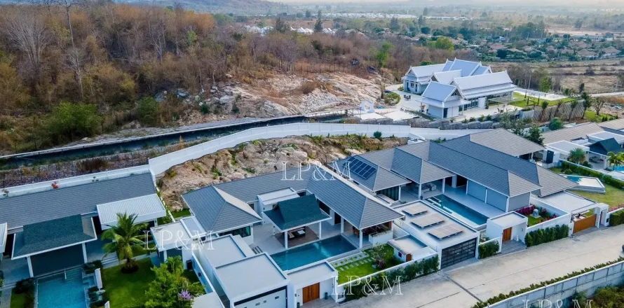 Вилла в Хуа Хине, Таиланд с 3 спальнями № 169172