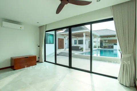 Вилла в Хуа Хине, Таиланд с 3 спальнями № 169172 - фото 9