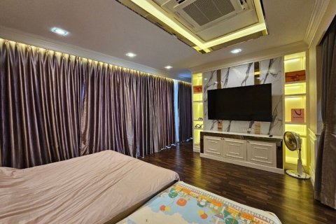 Office in Bueng Kum, Bangkok, Thailand № 169171 - photo 19