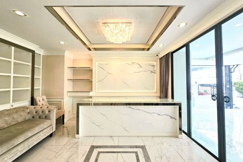 Office in Bueng Kum, Bangkok, Thailand № 169171 - photo 4