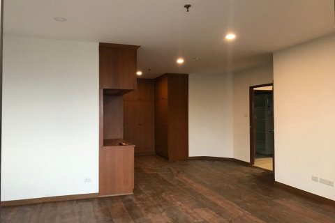 Condo in Watthana, Bangkok, Thailand, 3 bedrooms № 169176 - photo 18