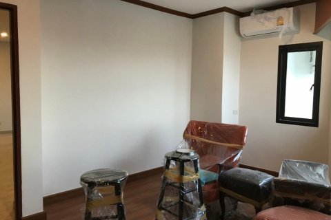 Condo in Watthana, Bangkok, Thailand, 3 bedrooms № 169176 - photo 11