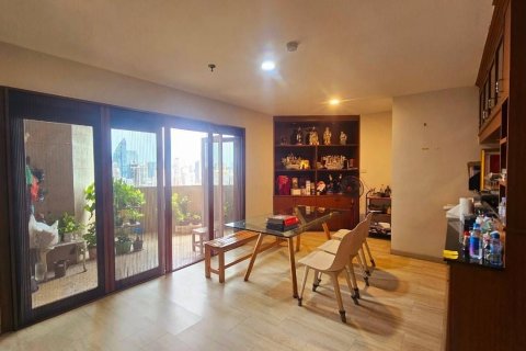 Condo in Watthana, Bangkok, Thailand, 3 bedrooms № 169176 - photo 2