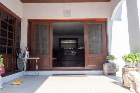 Дом в Кханнаяу, Бангкок, Таиланд с 5 спальнями  № 169174 - фото 6