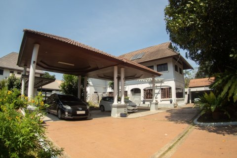 Дом в Кханнаяу, Бангкок, Таиланд с 5 спальнями  № 169174 - фото 10