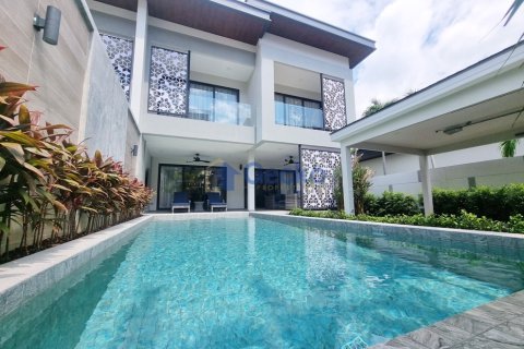 Maison à Pattaya, Thaïlande 5 chambres № 196579