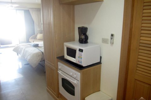 Studio dans le Condo à Pattaya, Thaïlande  № 204387