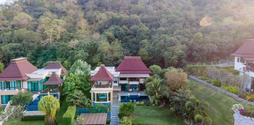 Вилла в Хуа Хине, Таиланд с 4 спальнями  № 168577