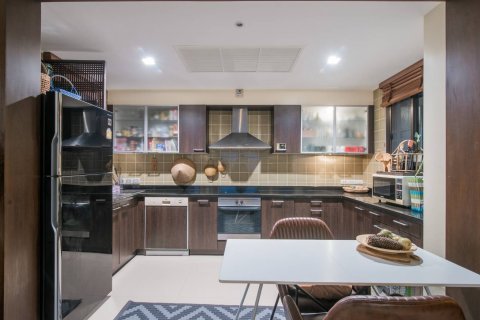 Вилла в Хуа Хине, Таиланд с 4 спальнями  № 168577 - фото 10