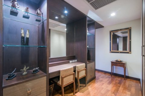 Вилла в Хуа Хине, Таиланд с 4 спальнями  № 168577 - фото 16