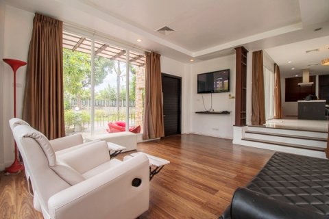 Villa in Hua Hin, Thailand 3 bedrooms № 168578 - photo 8