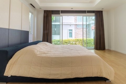 Villa in Hua Hin, Thailand 3 bedrooms № 168578 - photo 11