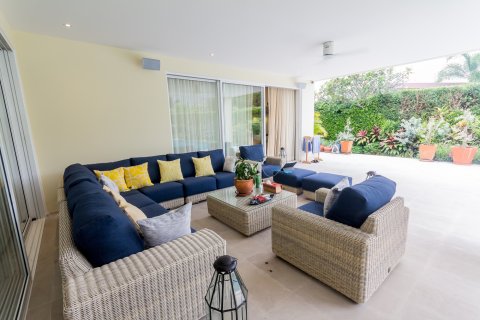 Вилла в Хуа Хине, Таиланд с 3 спальнями  № 168576 - фото 9