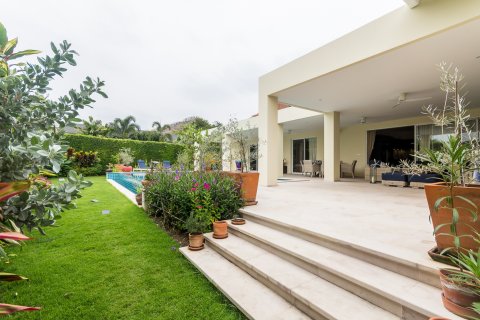 Вилла в Хуа Хине, Таиланд с 3 спальнями  № 168576 - фото 4