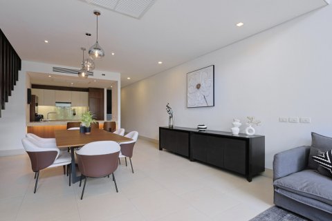 Apartment in Pattaya, Thailand 3 rooms № 194901 - photo 2