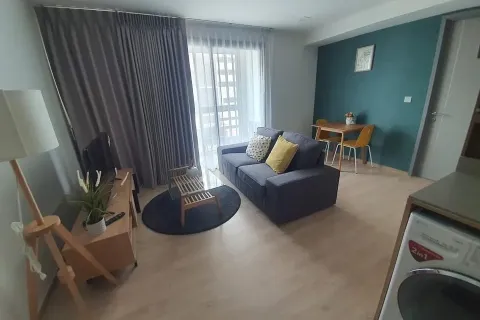 Studio dans le Condo à Watthana, Bangkok, Thaïlande  № 158565