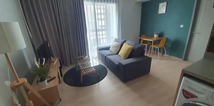 Studio dans le Condo à Watthana, Bangkok, Thaïlande  № 158565