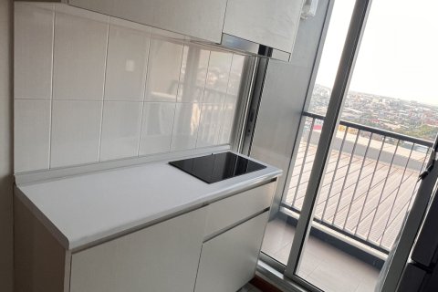 Студия в кондо в Самутпракане, Таиланд № 158562 - фото 6