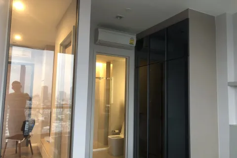 Studio in the Condo in Sathon, Bangkok, Thailand  № 139579 - photo 15