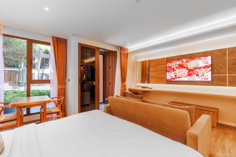 Studio dans le Condo à Kathu, Thaïlande № 163453 - photo 7