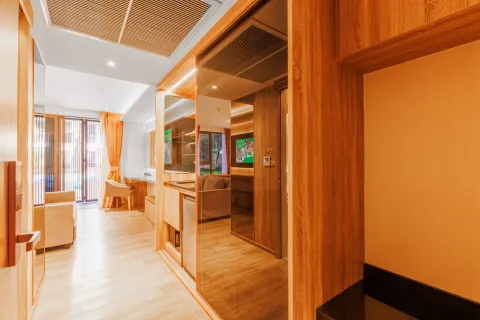 Studio dans le Condo à Kathu, Thaïlande  № 163453