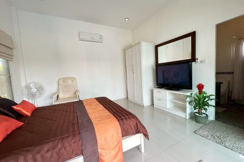 Villa in Hua Hin, Thailand 6 bedrooms № 163452 - photo 27