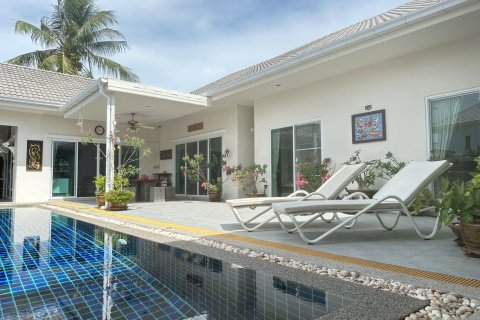 Villa in Hua Hin, Thailand 6 bedrooms № 163452 - photo 23