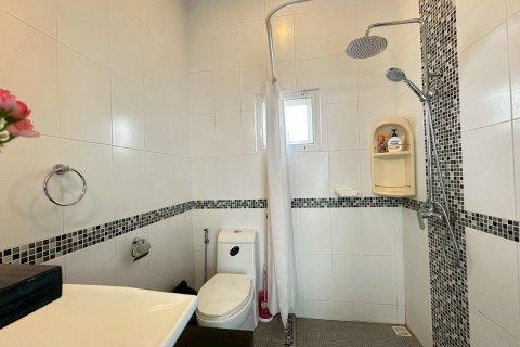 Villa in Hua Hin, Thailand 6 bedrooms № 163452 - photo 10