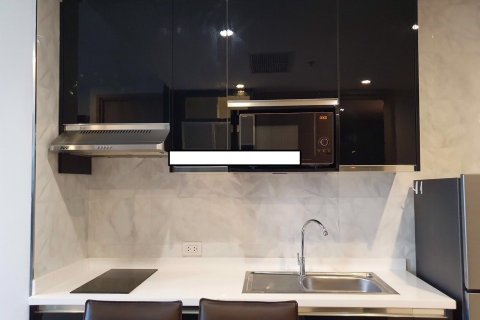 Кондоминиум с 2 спальнями в Патхум Ване, Бангкок, Таиланд № 163451 - фото 4