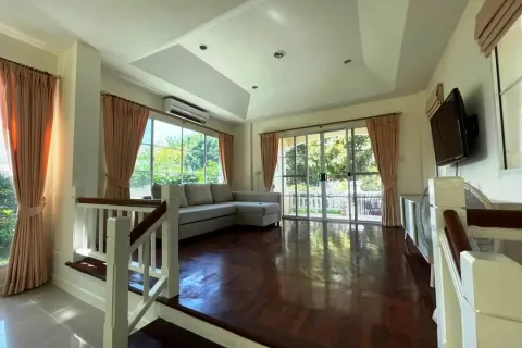 House in Prawet, Bangkok, Thailand 3 bedrooms № 163448 - photo 4