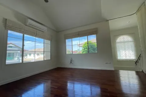 House in Prawet, Bangkok, Thailand 3 bedrooms № 163448 - photo 7